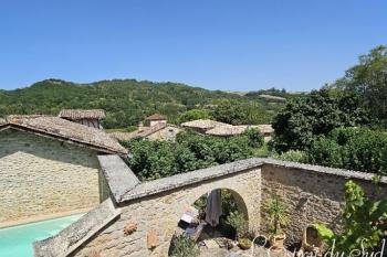 Maison lumineuse, superbe piscine, vue sans égal