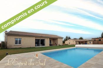 Maison de 2004 avec piscine et jardin